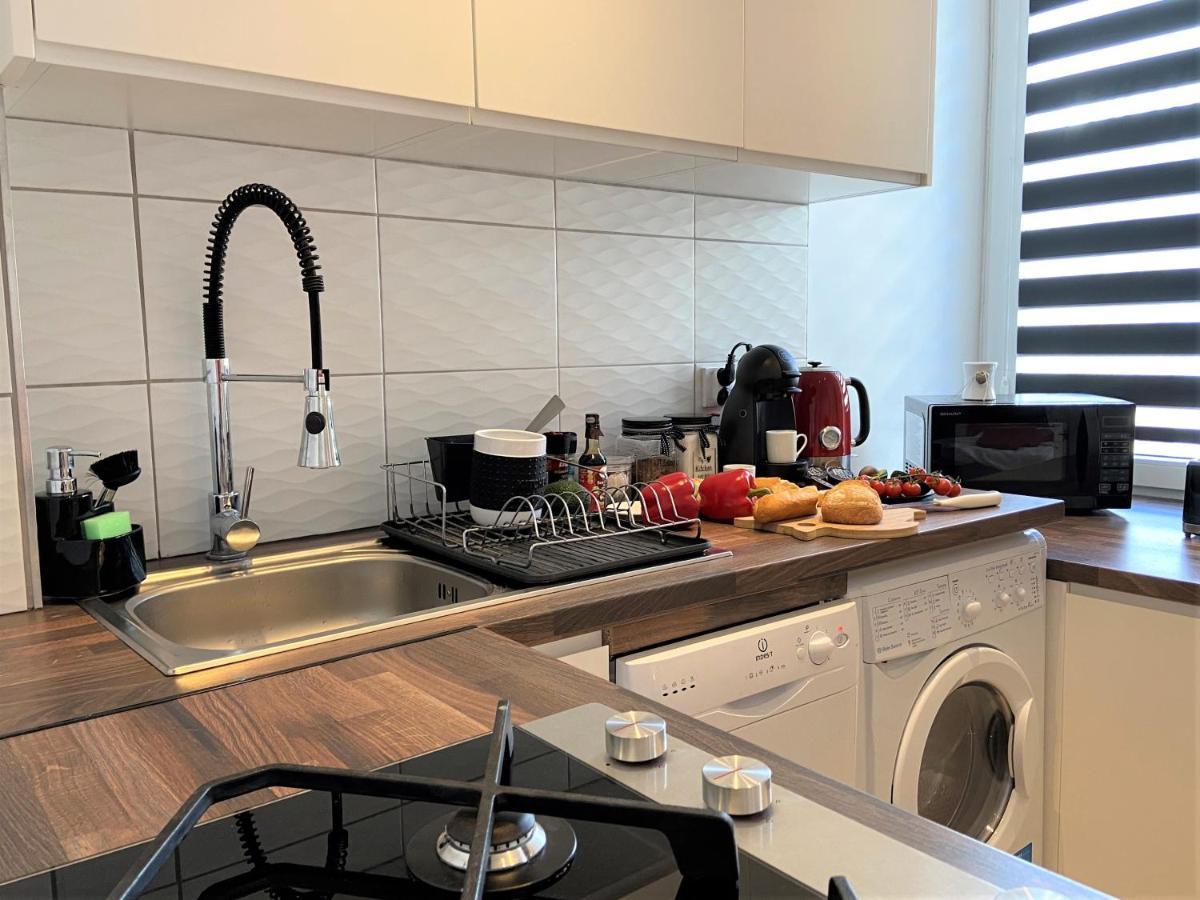 Apartament Centrum Chmielna 73C Варшава Экстерьер фото