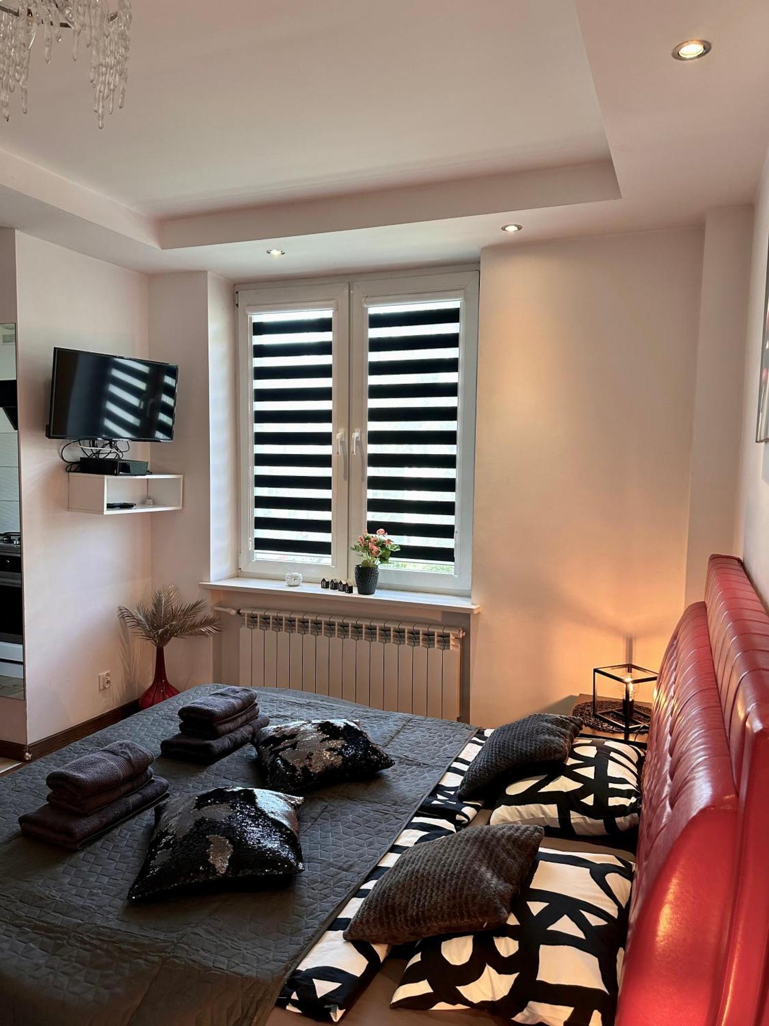 Apartament Centrum Chmielna 73C Варшава Экстерьер фото